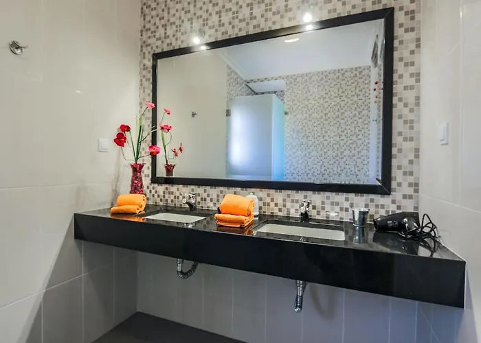 Luxury Pescadinha Near Beach, *