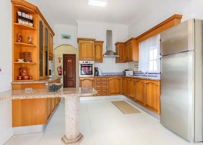 Luxury Pescadinha Near Beach, Villa *