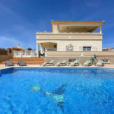 Luxury Pescadinha Near Beach, Villa *